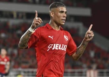 Boca cierra a Ayrton Costa: El segundo refuerzo del Xeneize